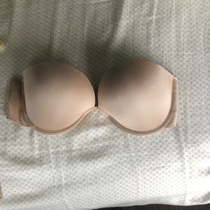 NWOT Nude Strapless Bra
